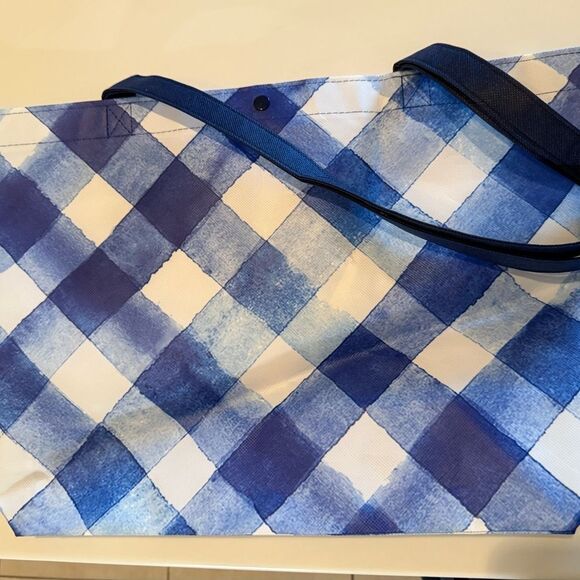Bath & Body Works Blue GinghamTote Bag NWT - Picture 3 of 3